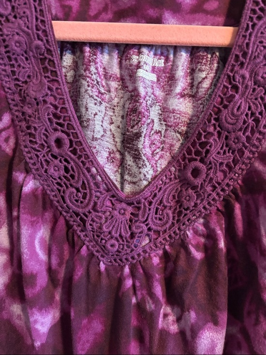 St. John's Bay Purple Floral Crochet V-Neck Tank - Picture 4 of 4